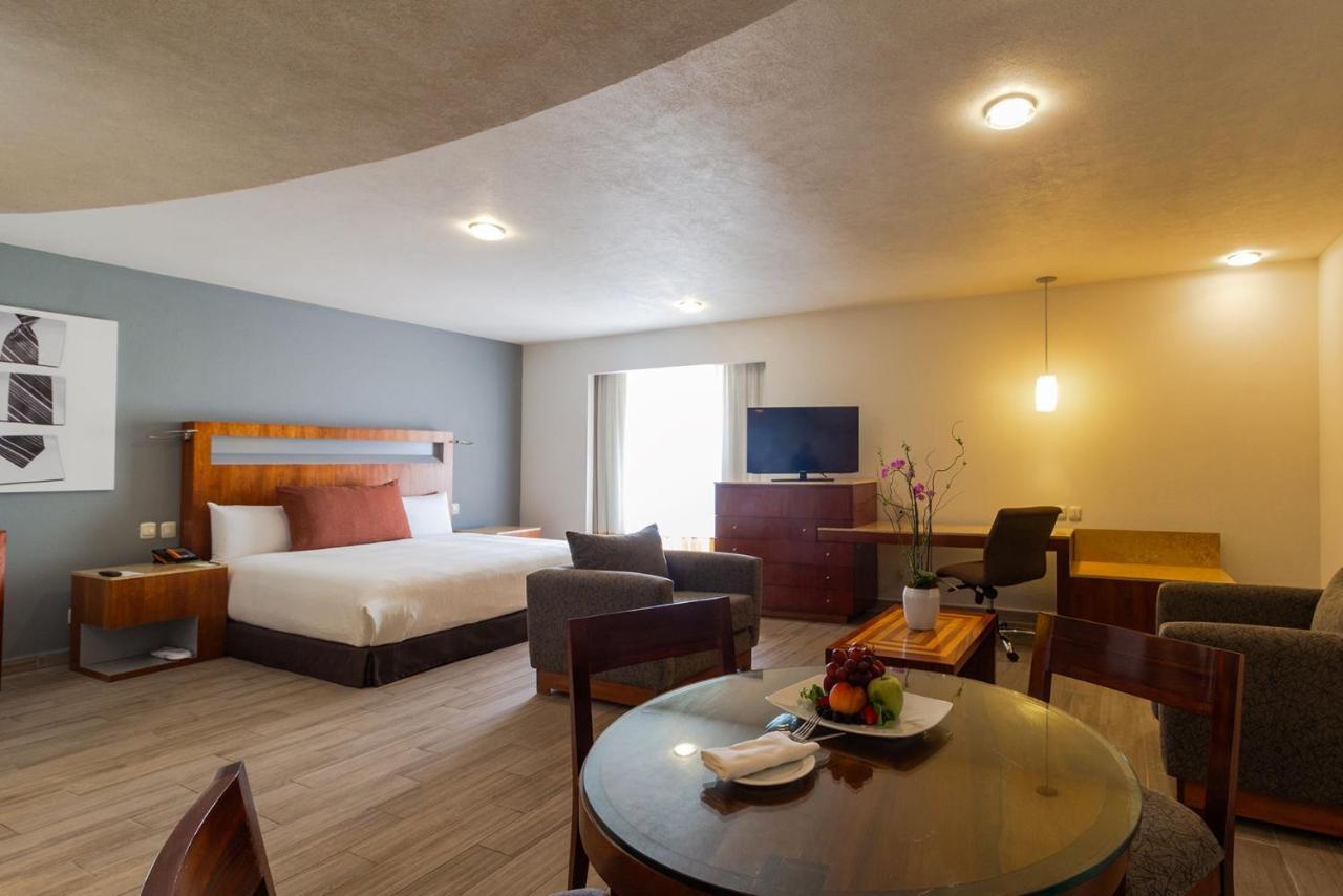 Real Inn Guadalajara Expo Экстерьер фото